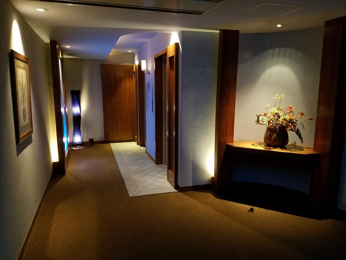 Eight Prince Hotel -Adult Only- Токорозава Экстерьер фото